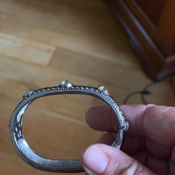 Bracelet - Picture 2 of 9